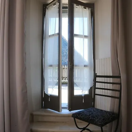 Logis L'ecu De France Hotel Mauriac (Cantal)