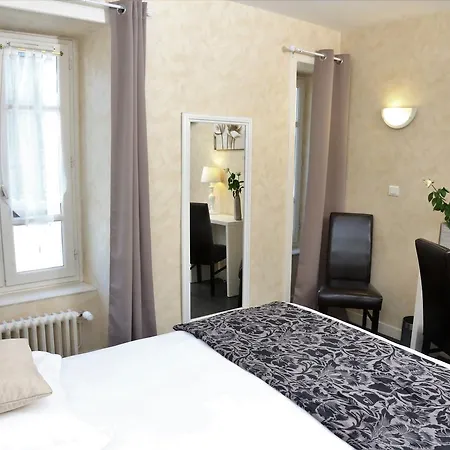 Logis L'ecu De France Hotel